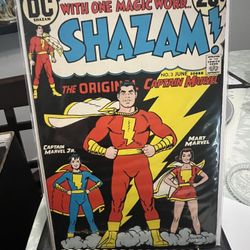 Shazam 1st Cover Appearance Of Mary Marvel And Marvel Jr