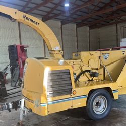 Selling a Vermeer BC1200XL Wood Chipper Diesel Toro Dingo Exmark Wright Stander Scag Trailer Stihl Echo John Deere Hustler Redmax Ferris Western Boss 
