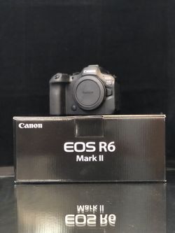Canon EOS R6 Mark II Mirrorless Camera