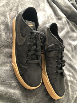 nike shoes size 7.8.81/2