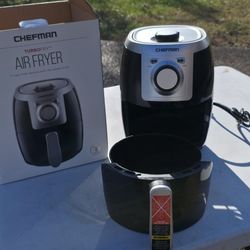 Chefman TurboFry 2-Liter Air Fryer – Clean & Works Great!