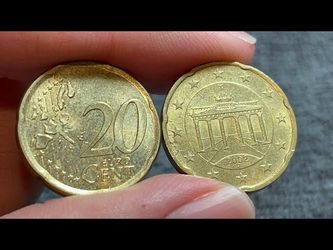 Rare 2002 Italy Gold 20 euro coin 