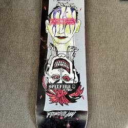 Krooked Skateboard Bobby Worrest 8.38 Twin Tail 