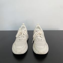 Puma cream athletic sneakers