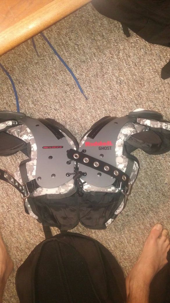 Ridell Ghost Football Shoulder Pads Youth XL