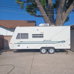 1999 Wilderness BUY FLEETWOOD