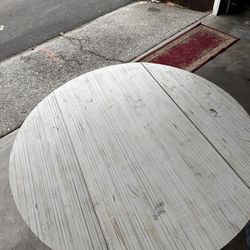 Round wood table