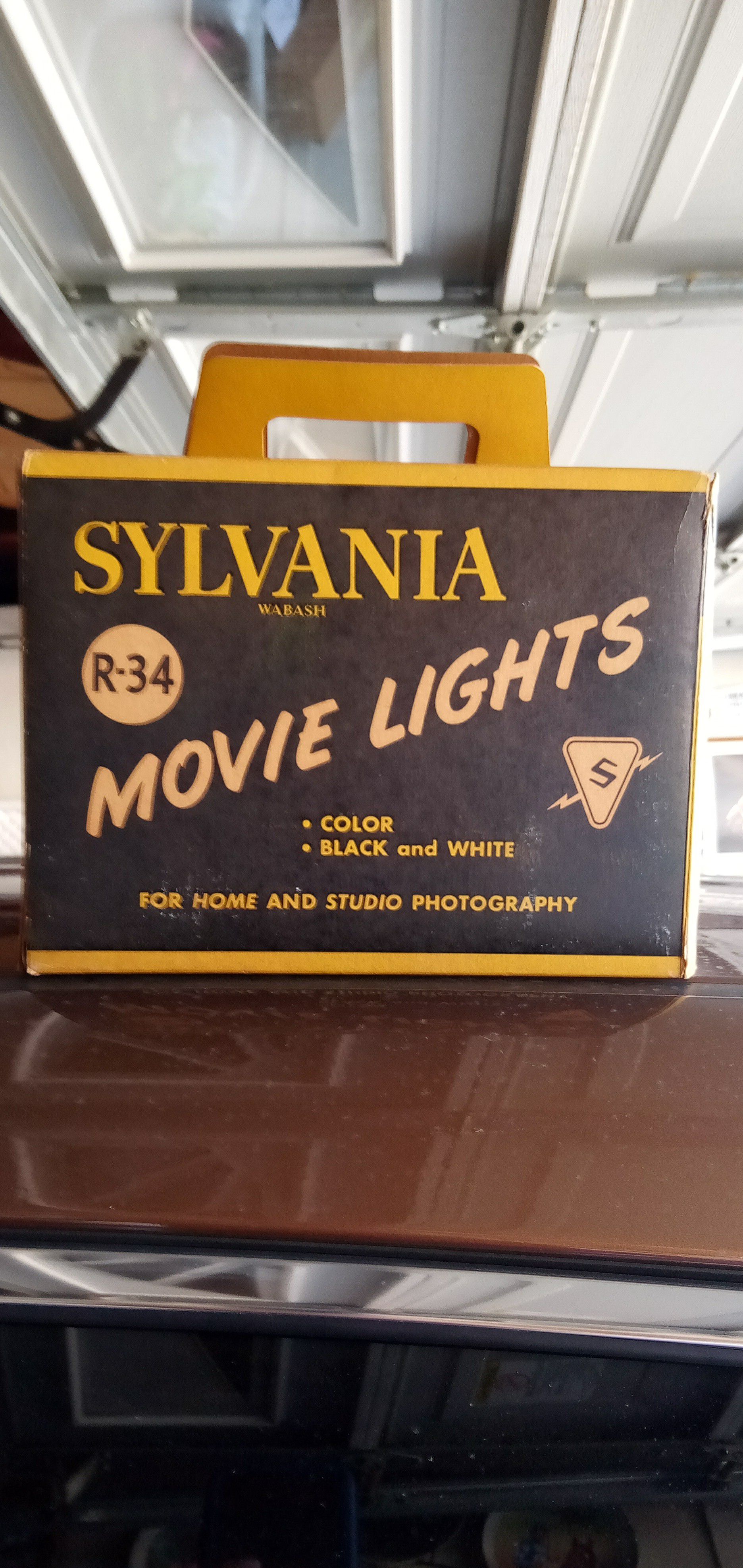 Collectable camera lights for Movie lightbar