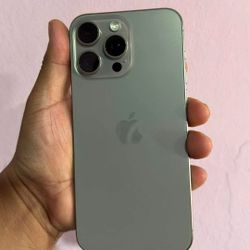 iPhone 15 Pro Max Unlocked / Liberado 😃