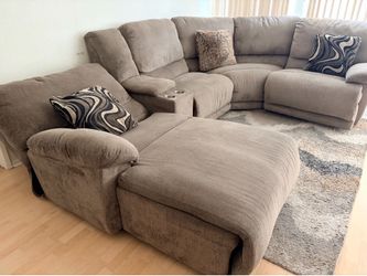 Reclining Sectional