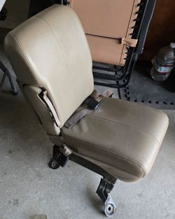 1(contact info removed) Ford F250 F350 Excursion Front Center Console Jump Seat W/ Cup Holder Tan