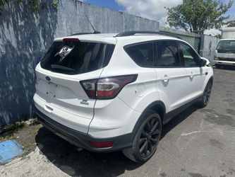 2017-19 Ford Escape Parts