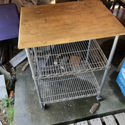 Metropolitan wire cart 