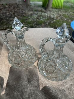 Crystal Pourers