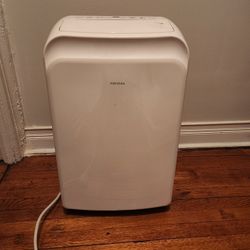 Insignia Portable AC