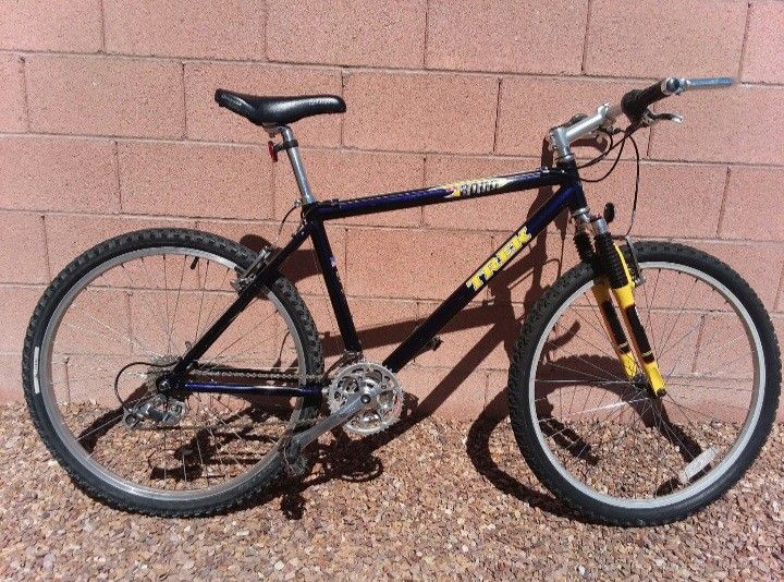 Trek Mountain Bike 