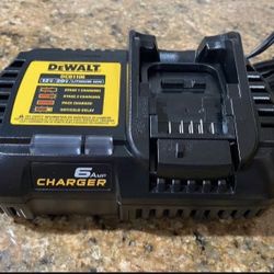 Dewalt DCB1106 20V 6 Amp Battery Charger