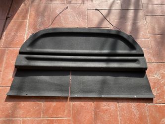 Cargo Cover: 2009 Honda Fit