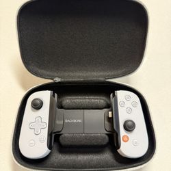 Backbone USB-C (PS5 Edition, w/Case)