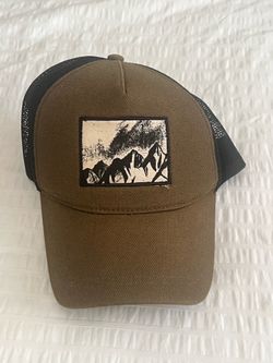 Men’s Zara Trucker Hat Size Medium