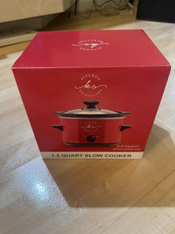 New 1.5 Quart Slow Cooker