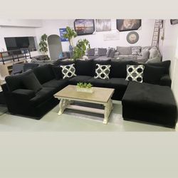 Black 3 Piece Comfortable Sectional 