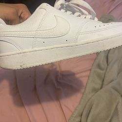 Airforces Like New Used A Few Times Size 7:5
