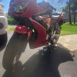 2018 Honda Cbr300r