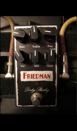 Pedal De distorsión Friedman Dirty Shirley