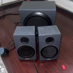 Logitech Speakers With Sub 