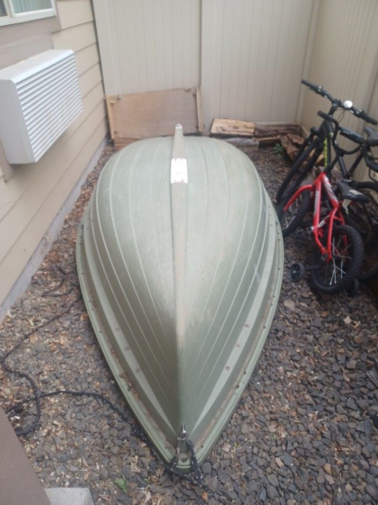 10 Ft Fish Boat