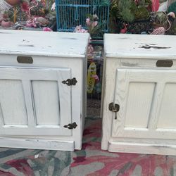 White Clad Icebox End Table