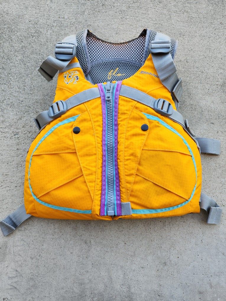 Stohlquist Women's Flo Life Jacket