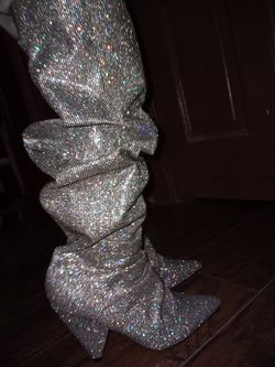 Hurry now Black Friday sale very sparkly and pretty long high heels