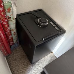 SentrySafe Fire-Resistant Safe