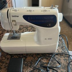 Bother Sewing Machine XL-6563