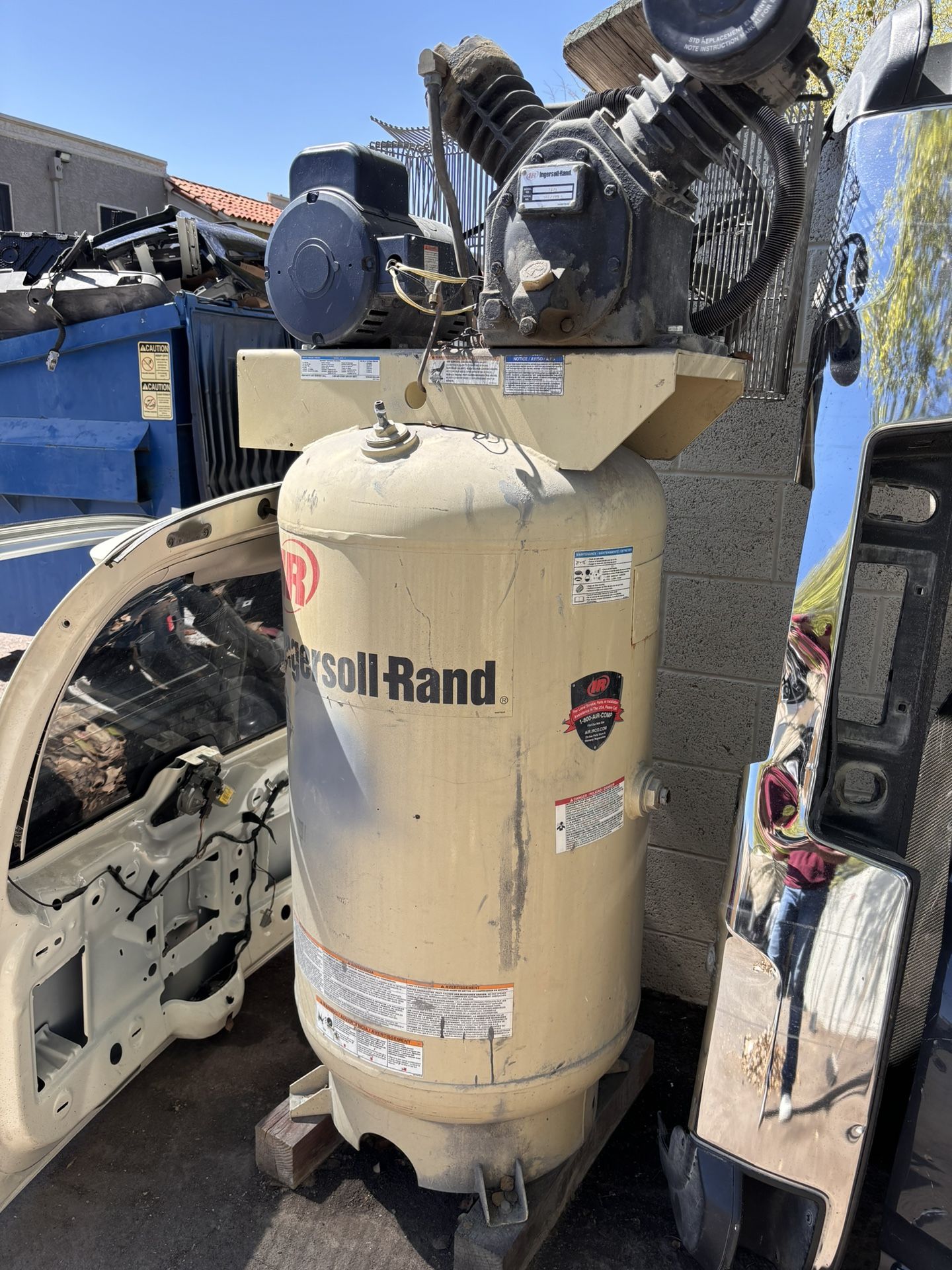 80 Gallons Air Compressor (READ ALL DESCRIPTION)