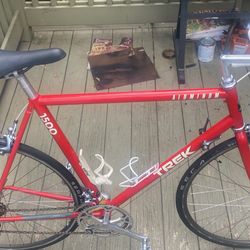 TREK 1500 ALUMINUM  USA Frame 23 Inches  58 Cm Weels  700x23