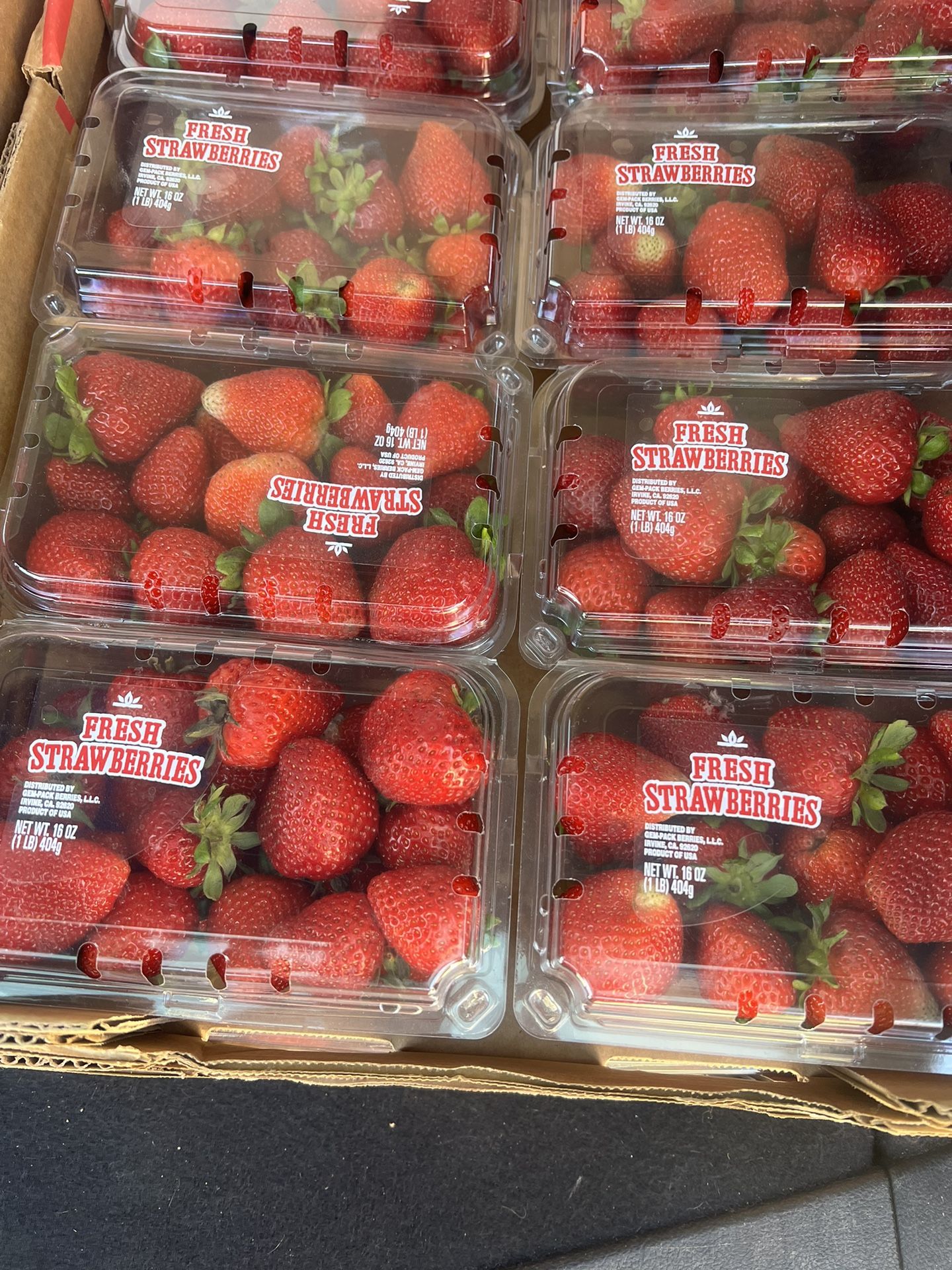 Cajas de fresa con ocho cajas cajitas muy buenas