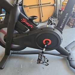 Spin Bike 🏍 $125