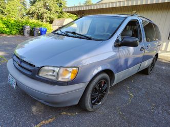 2000 Toyota Sienna