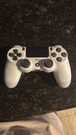 White Sony ps4 controller