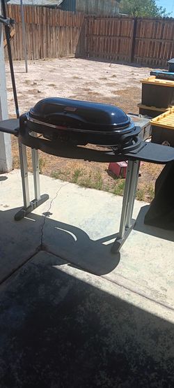 Coleman Road Trip Grill