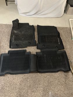 Lexus 200t/300 All Weather Flor Mats