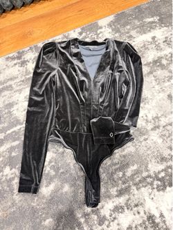 Guess brand tops (size X-SMALL and Medium)