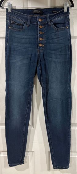 #139 Judy Blue button up jeans