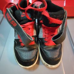 SB Morgan Shoes 11C Leather NIKE RED Black