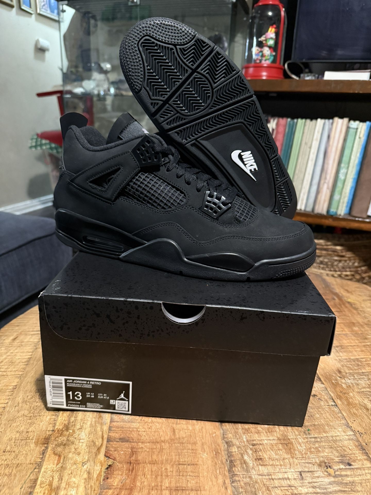 Jordan 4 Black Cat Size 13