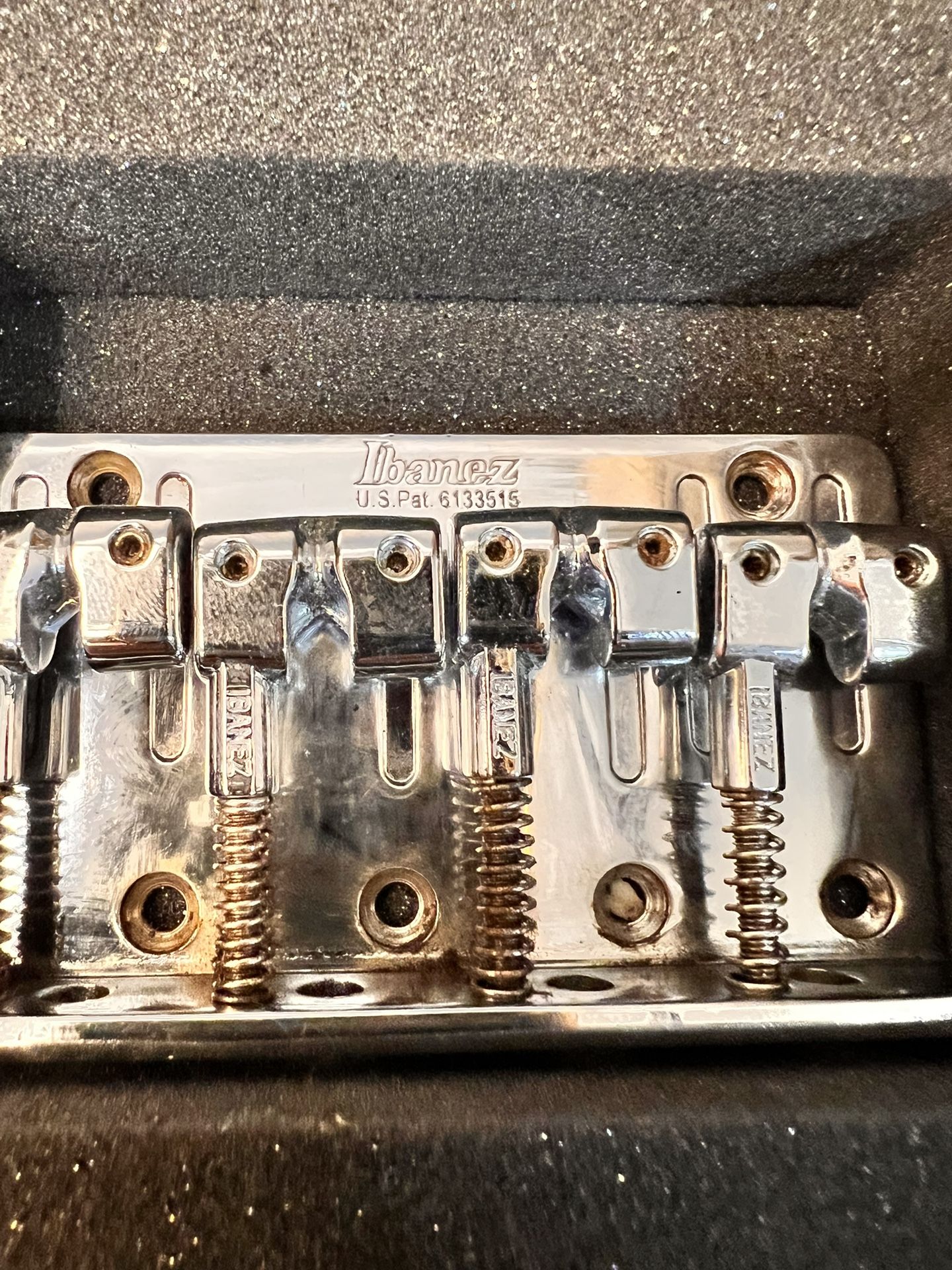 Ibanez 4 String bridge (Bass 🎸 Guitar)