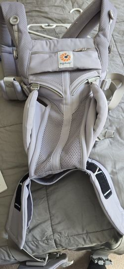 Omni Baby Beeze Carrier